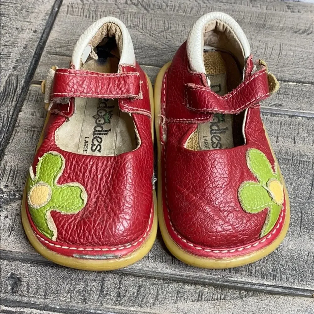 Pedoodles Leather Flower Mary Janes Large